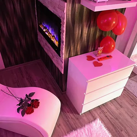 Tulipan Vendeghaz Πανσιόν 4*