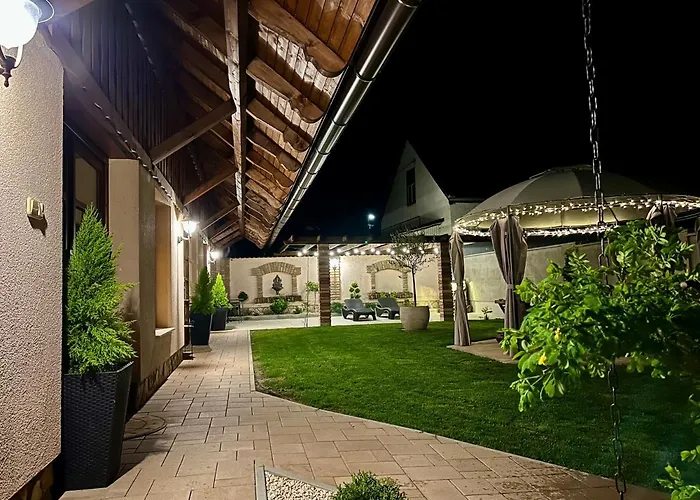 Guest house Tulipan Vendeghaz